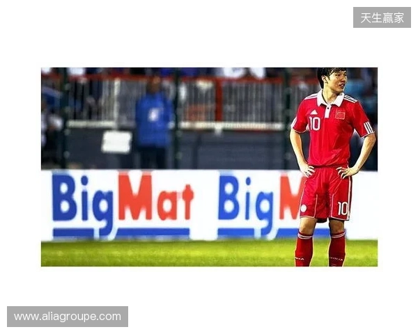 邓卓翔、常卫魏、闫毅等人参加2025武汉足球明星表演赛 邓卓翔、常卫魏、闫毅等人参加2025武汉足球明星表演赛