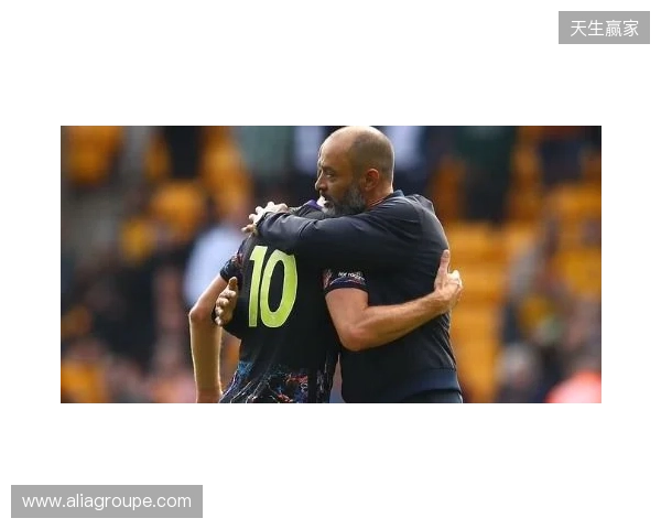 赫内斯：凯恩是最全面中锋，要是伊萨克值1.5亿欧他就值2.5亿