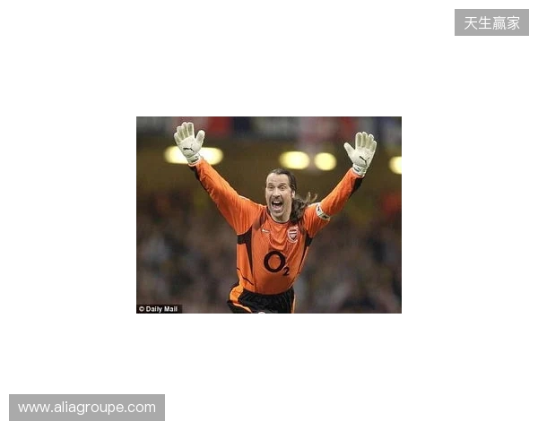 希曼:最近球队不是我们熟悉的阿森纳,枪迷应支持而非施压 希曼:最近球队不是我们熟悉的阿森纳,枪迷应支持而非施压