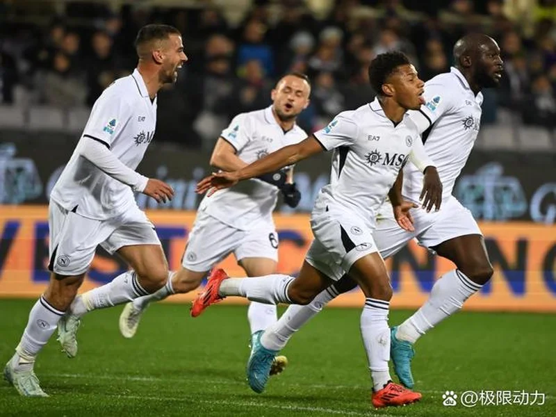 击败那不勒斯！TA：这场赢球有力回击外界对罗塞尼尔的质疑